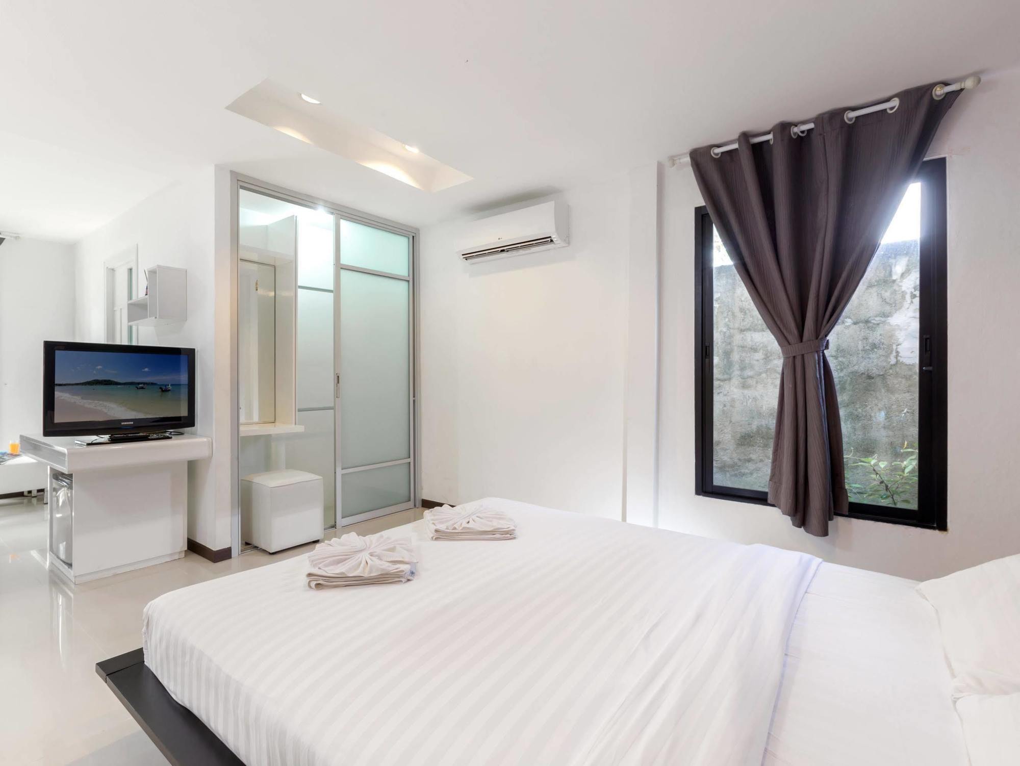 Private Pool Villa Kamala Regent By Ppf Esterno foto